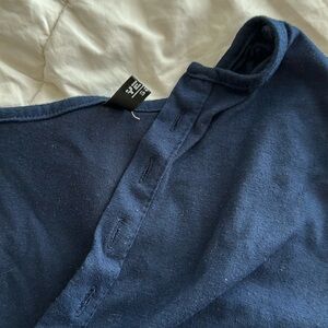 Men’s Navy Long-Sleeve Henley Shirt